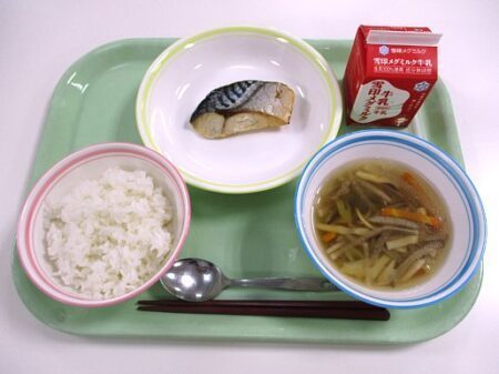 （府中市令和６年度予算③）府中市の学校給食でアレルギー対応で、弁当持参の世帯に給食費相当額を支給へ