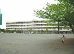 （府中市）小柳小学校の付近のスクールゾーンが危ない・・スピードをだして走行する自動車が多くて危険（府中市議会議員　ゆうきりょう）